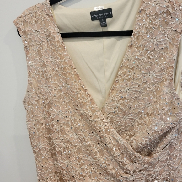 Beige Sheath Midi Dress with V-Neck for Wedding Guest Formal Special Occasion - Picture 9 of 9